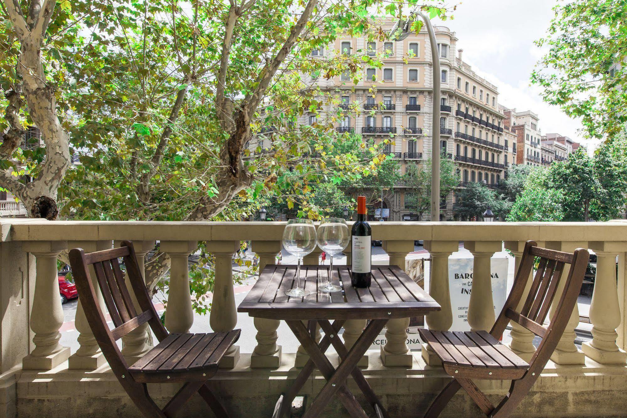 ברצלונה Aspasios Rambla Catalunya Apartments מראה חיצוני תמונה